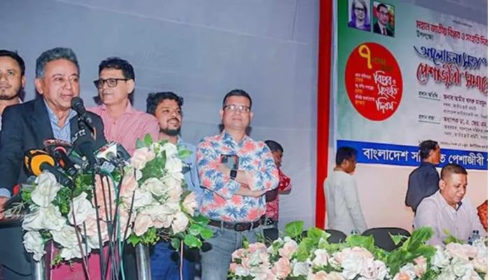 যারা খেলাধুলা করছে, তারা বিএনপির শক্তি বুঝতে পারছে না: আমীর খসরু