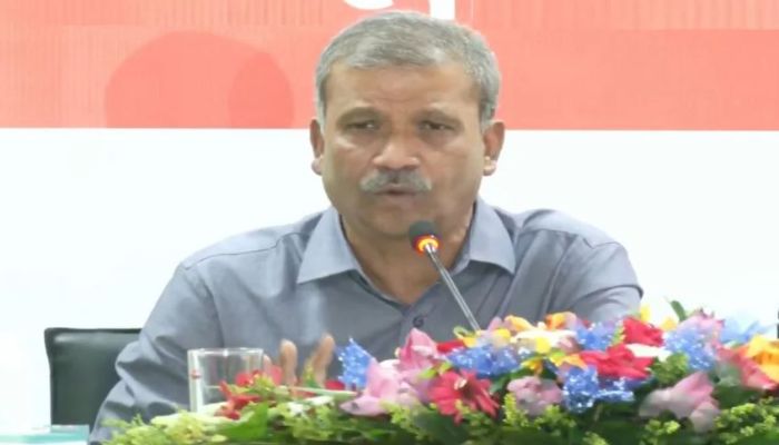 এ দেশের চারদিকে কোনো বন্ধুরাষ্ট্র নেই: আসিফ নজরুল